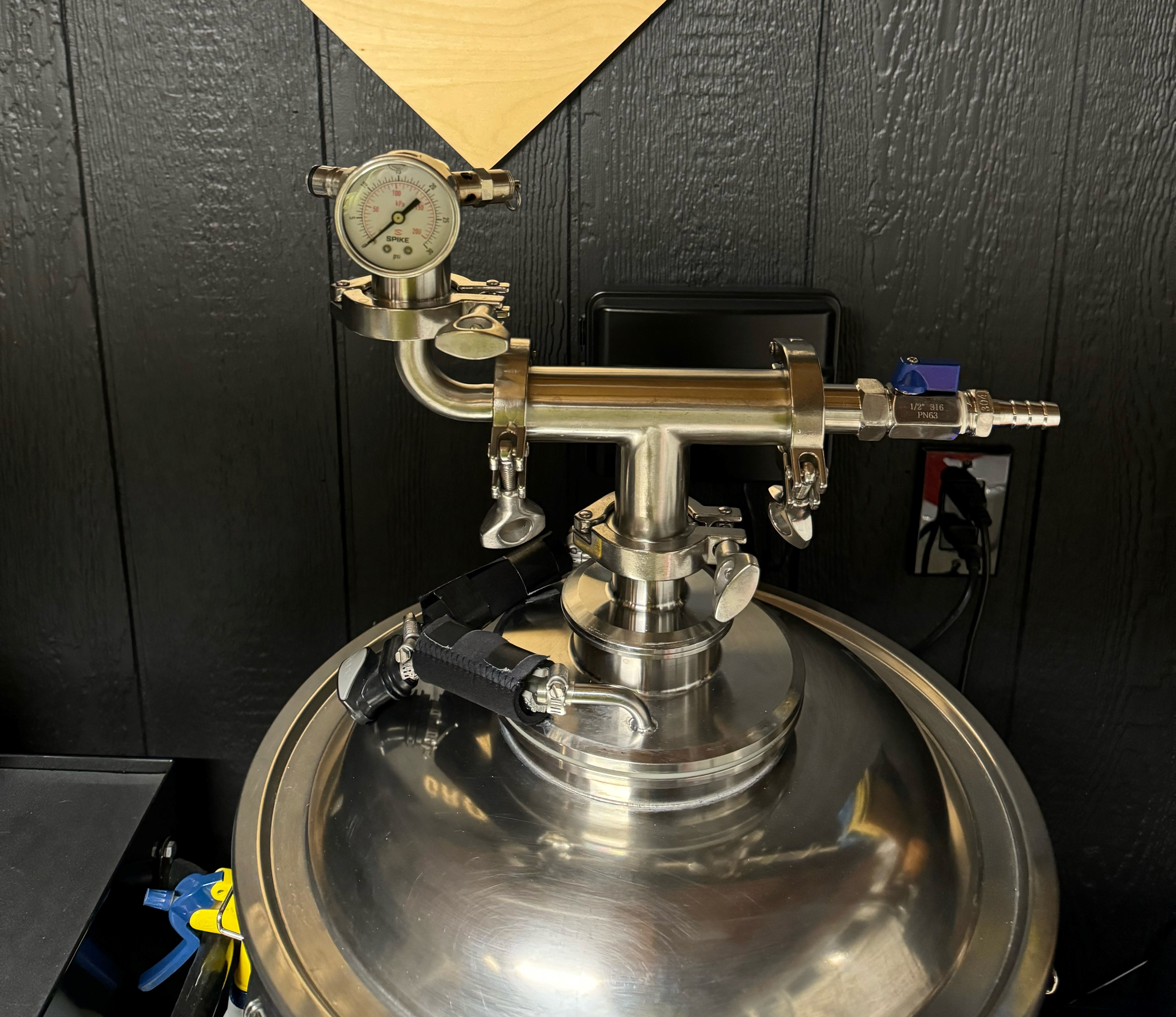 Intro to Chronical Fermentation With Grounders Brewing Co.